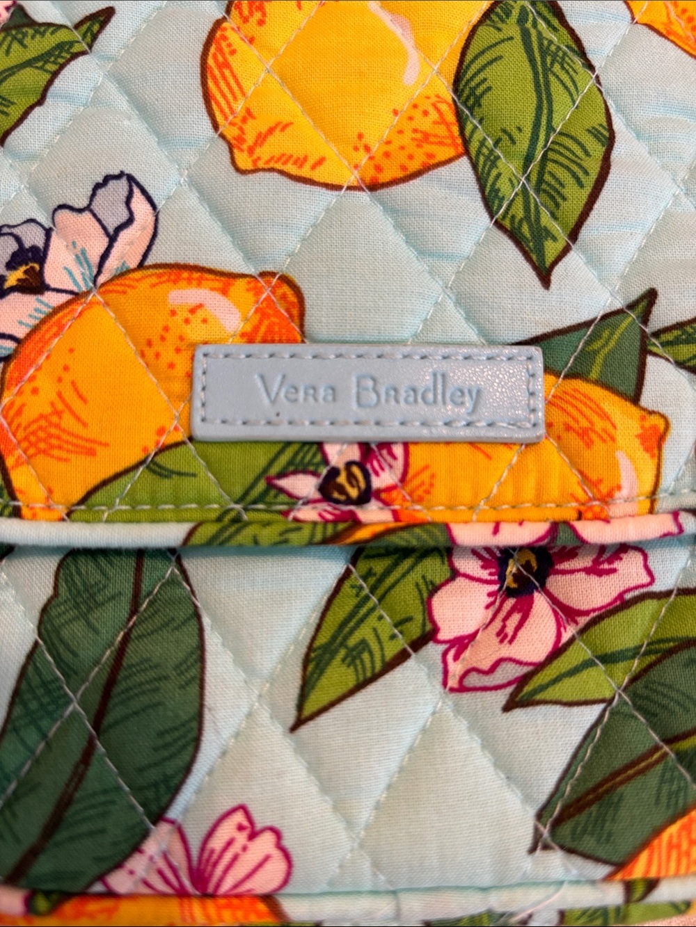 Vera Bradley Aqua Quilted Crossbody with Lemon & Floral Print NWOT - Picture 2 of 4